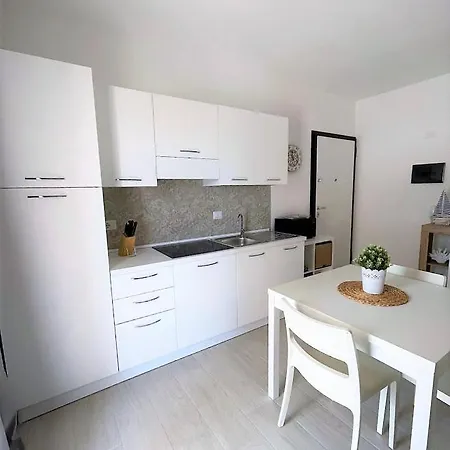 Apartament Affittimoderni - Mada05 *